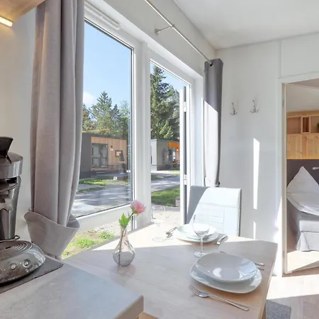 בית נופש Tiny Haus 24 Am Brombachsee פליינפילד